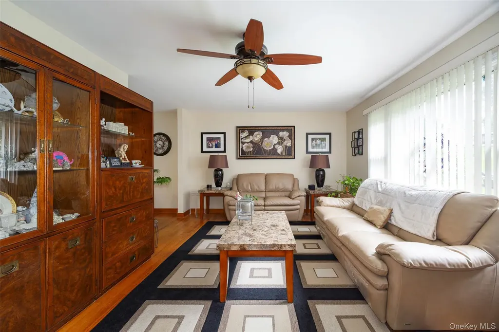 26 Hampton Road Poughkeepsie NY 12603
