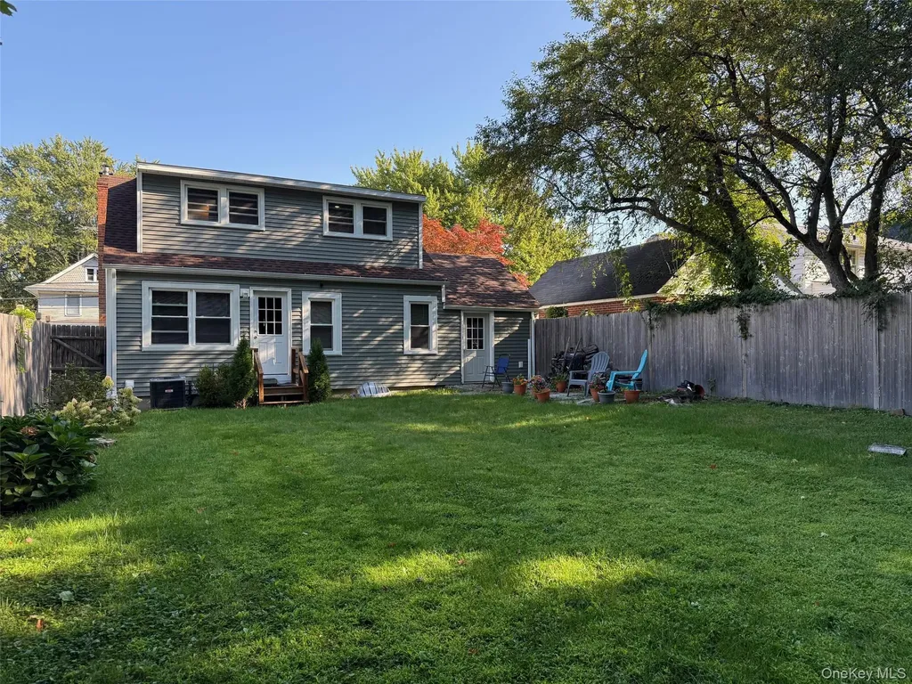 55 Glenwood Boulevard Hudson NY 12534
