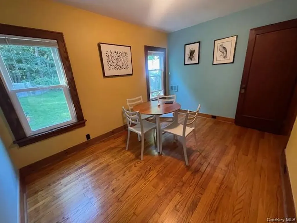 55 Glenwood Boulevard Hudson NY 12534