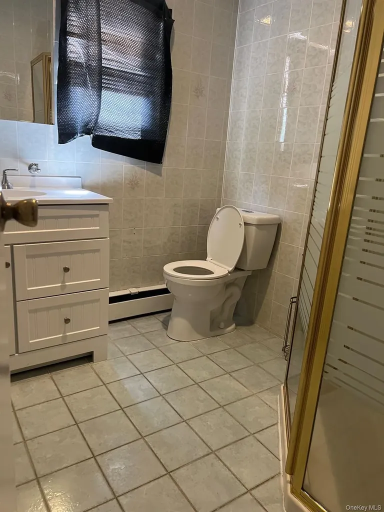 375 Marlborough Road Cedarhurst NY 11516