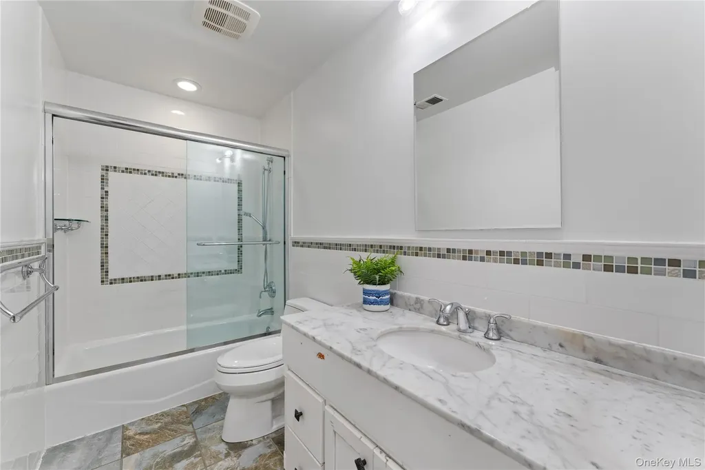 55 Ridgeway Drive Irvington NY 10533