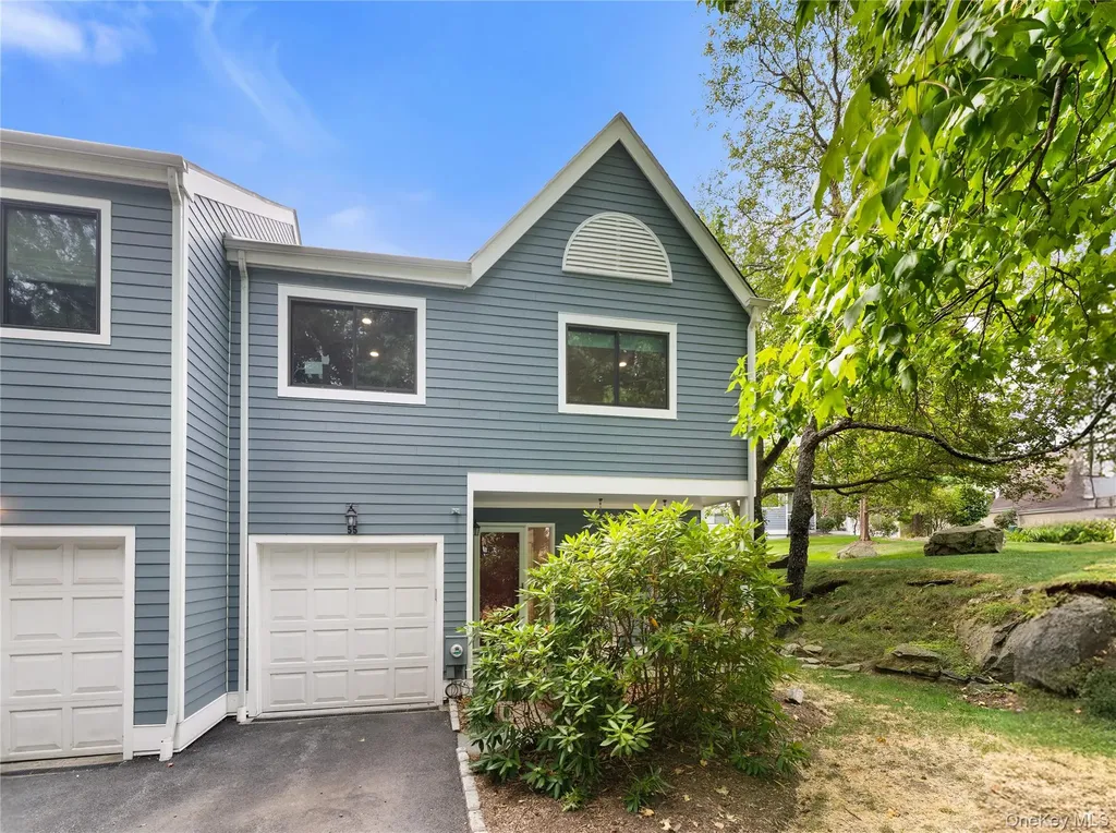55 Ridgeway Drive Irvington NY 10533