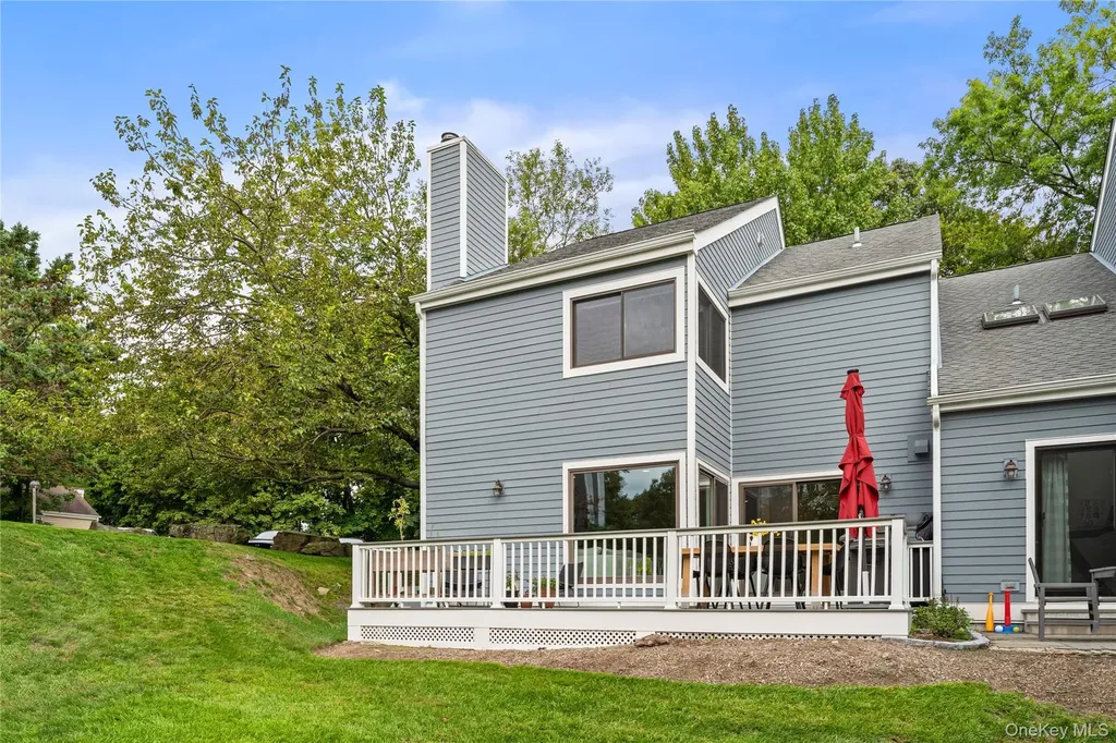 55 Ridgeway Drive Irvington NY 10533
