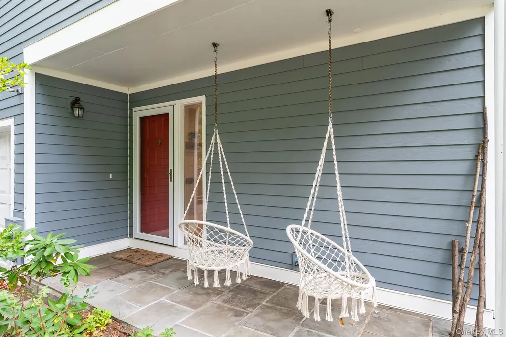 55 Ridgeway Drive Irvington NY 10533