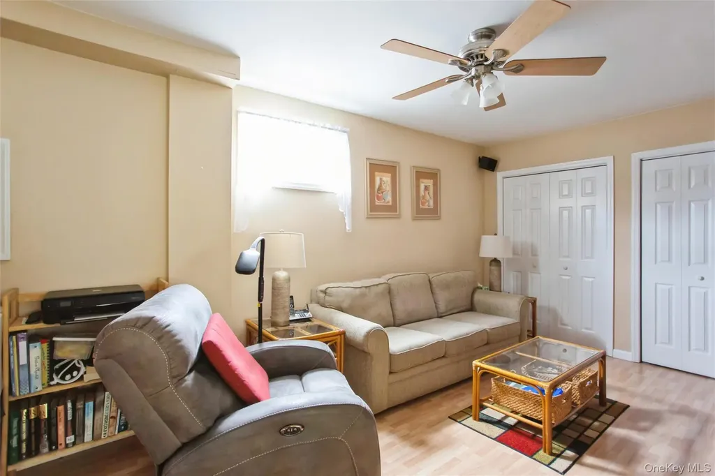 625 E Walnut Street Long Beach NY 11561