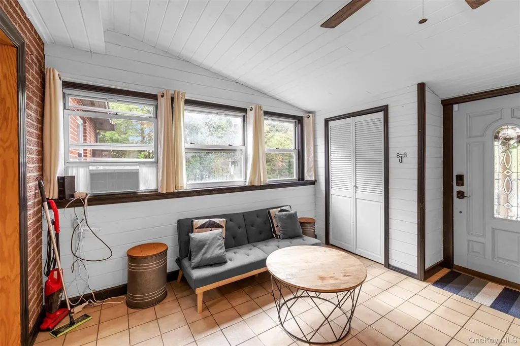 2 May Place Glen Spey NY 12737