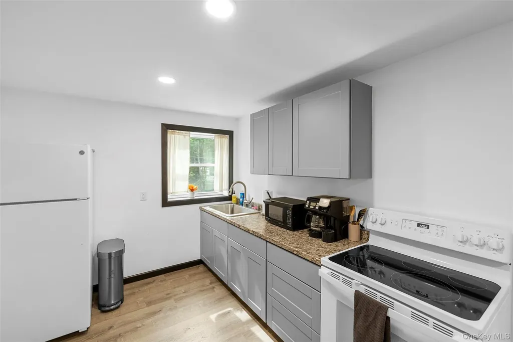2 May Place Glen Spey NY 12737