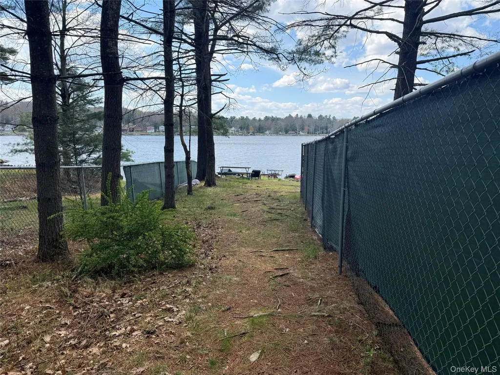 2 May Place Glen Spey NY 12737