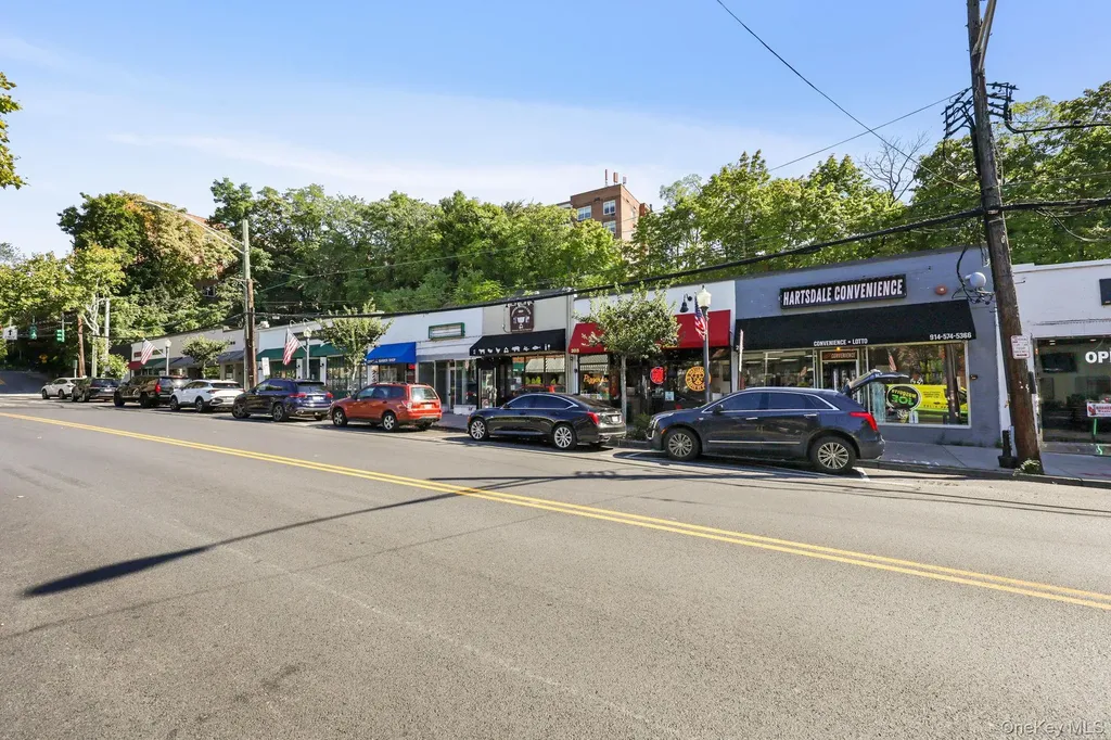 30 E Hartsdale Avenue Hartsdale NY 10530