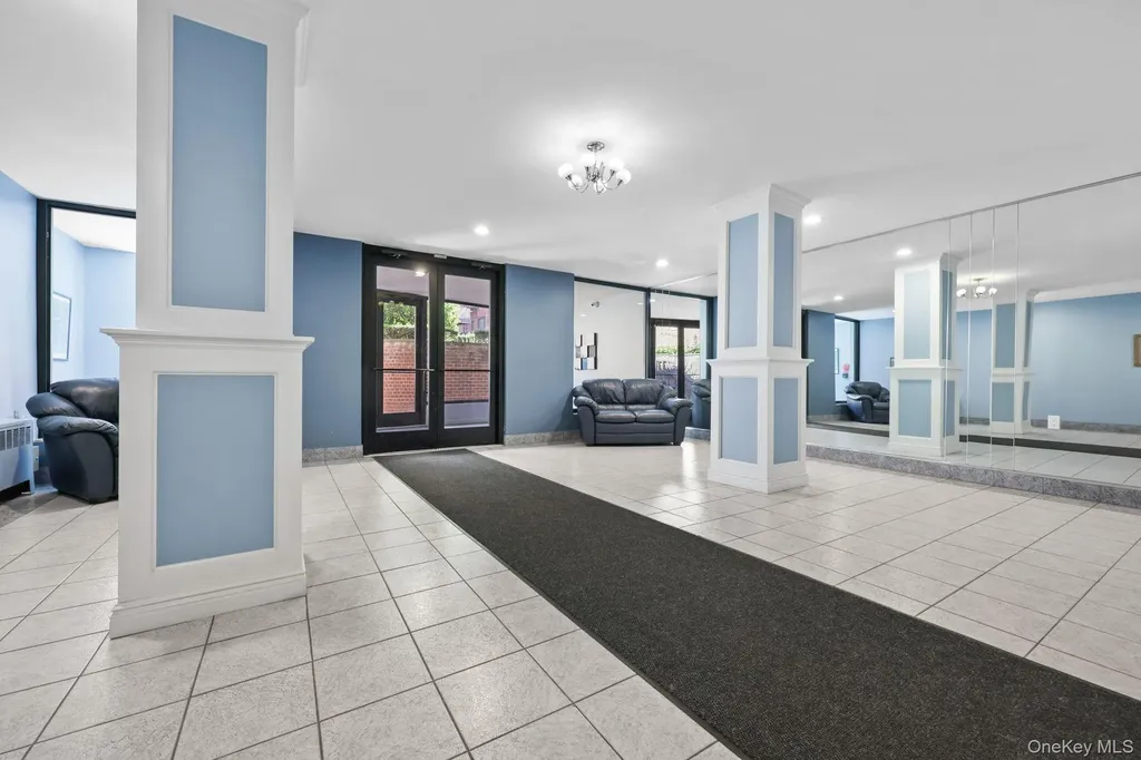 30 E Hartsdale Avenue Hartsdale NY 10530