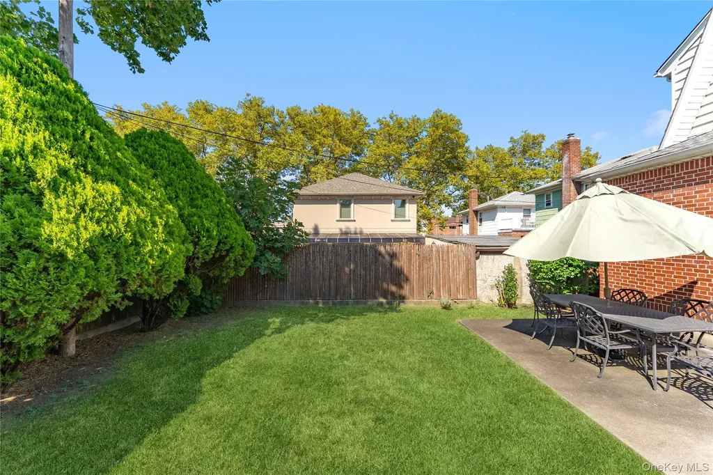 2914 162nd Street Flushing NY 11358