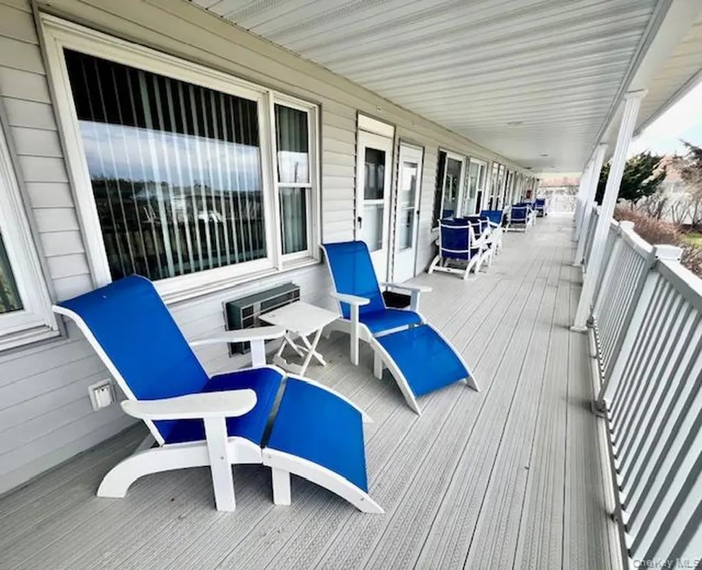 231 Dune Road Westhampton Beach NY 11978