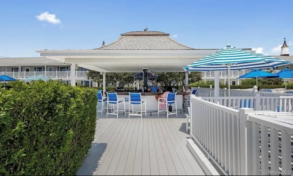 231 Dune Road Westhampton Beach NY 11978