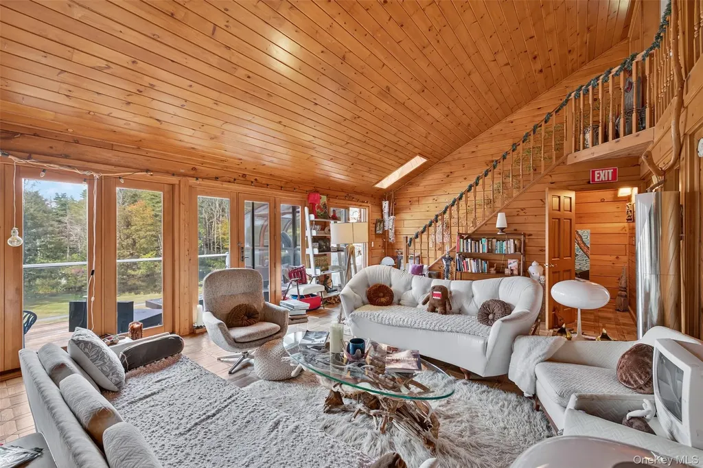 1122 County Route 31 Glen Spey NY 12737