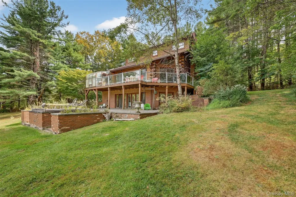 1122 County Route 31 Glen Spey NY 12737