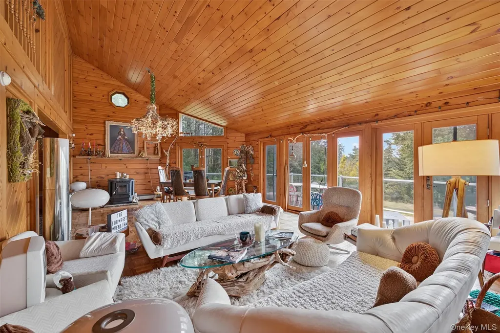 1122 County Route 31 Glen Spey NY 12737