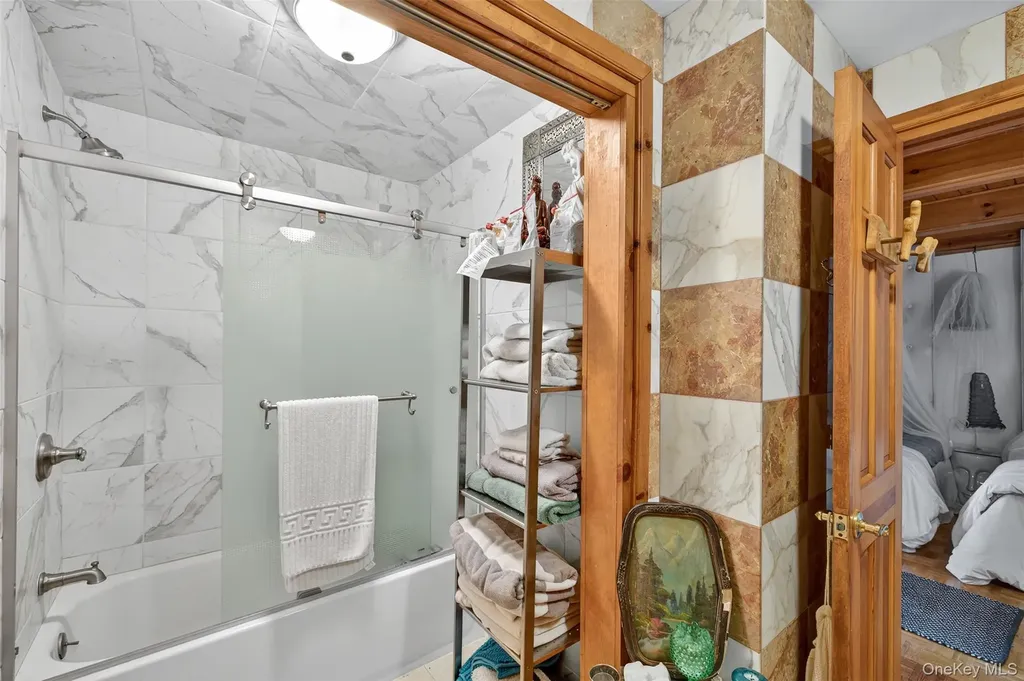 1122 County Route 31 Glen Spey NY 12737