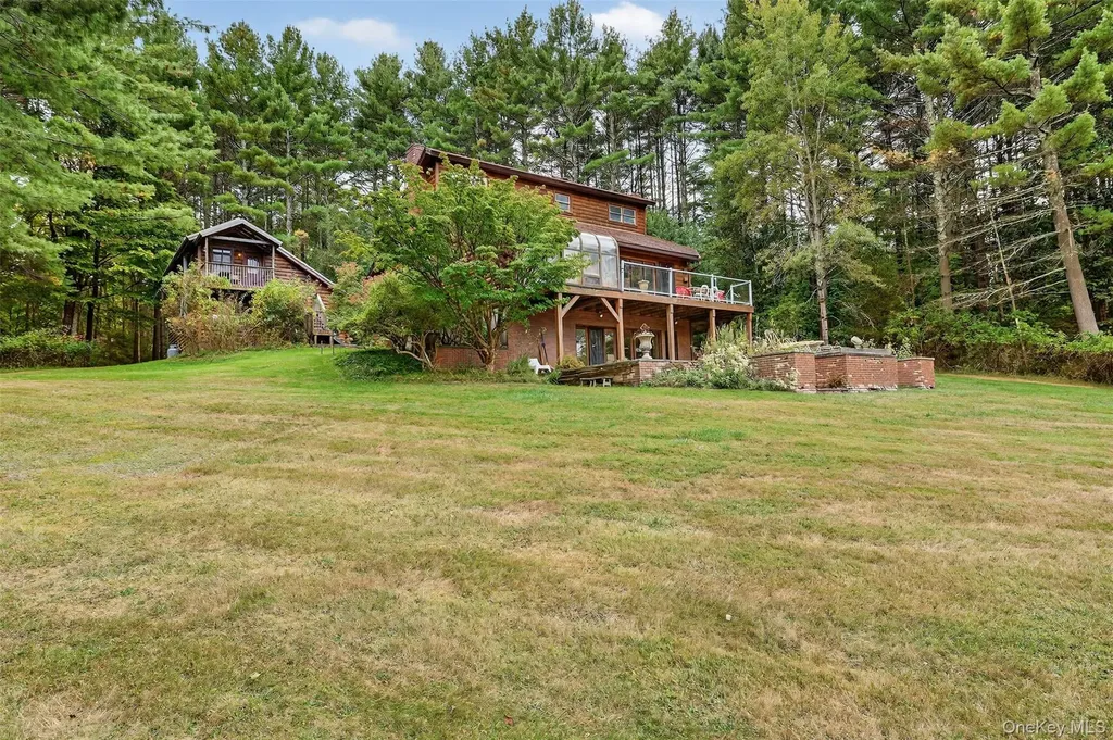 1122 County Route 31 Glen Spey NY 12737