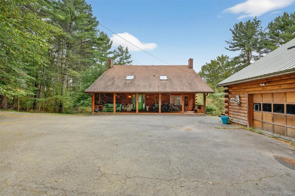 1122 County Route 31 Glen Spey NY 12737