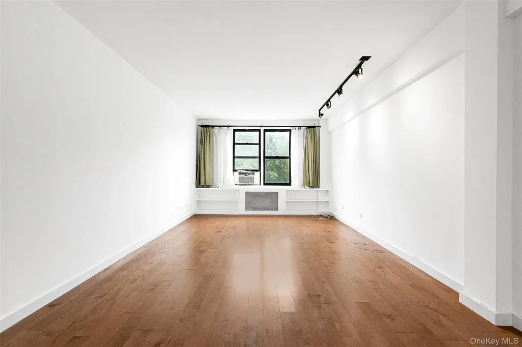 103-25 68th Avenue Forest Hills NY 11375