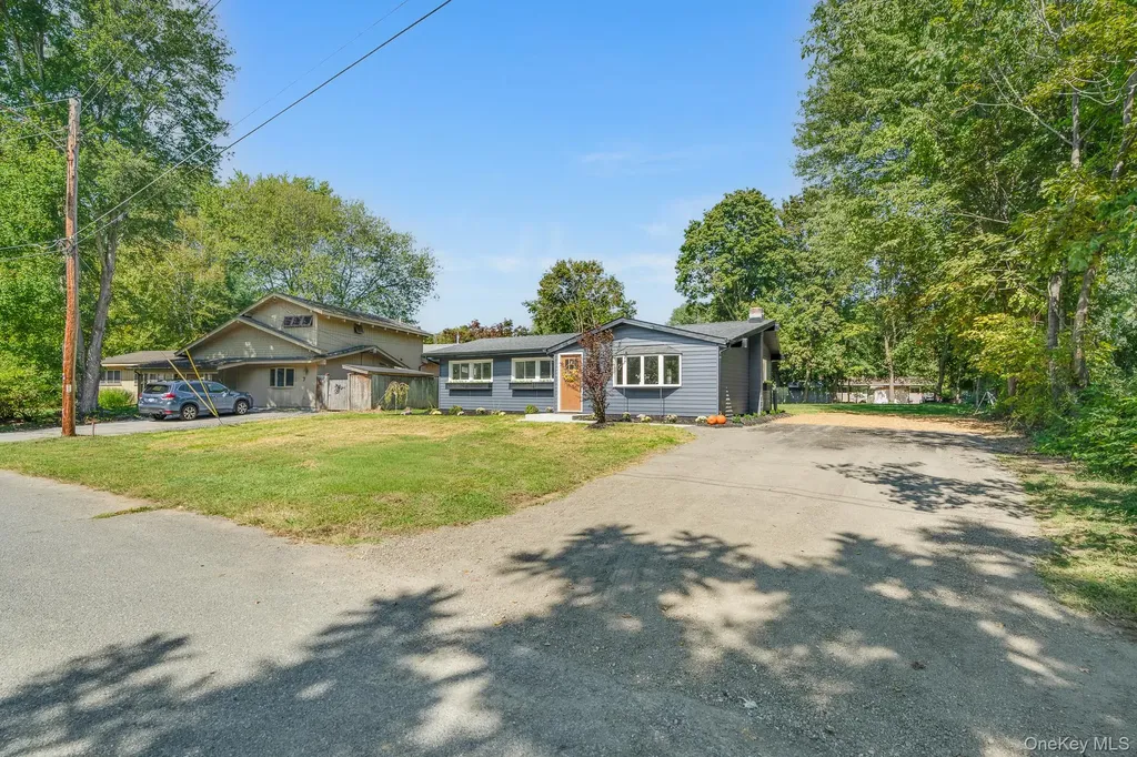 5 Harvard Street Red Hook NY 12571