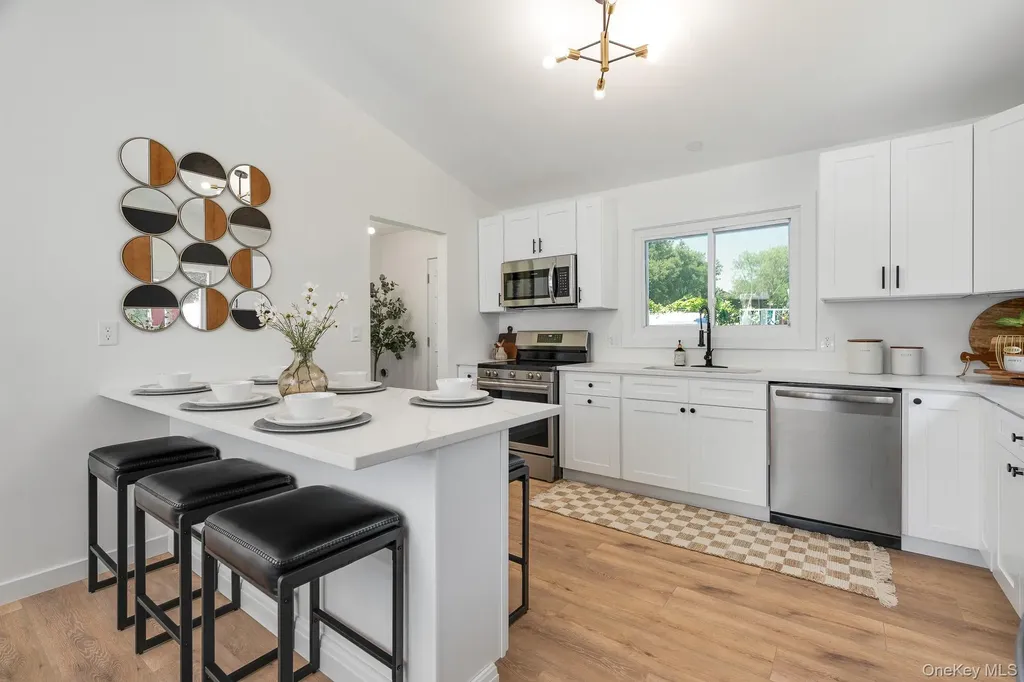 5 Harvard Street Red Hook NY 12571