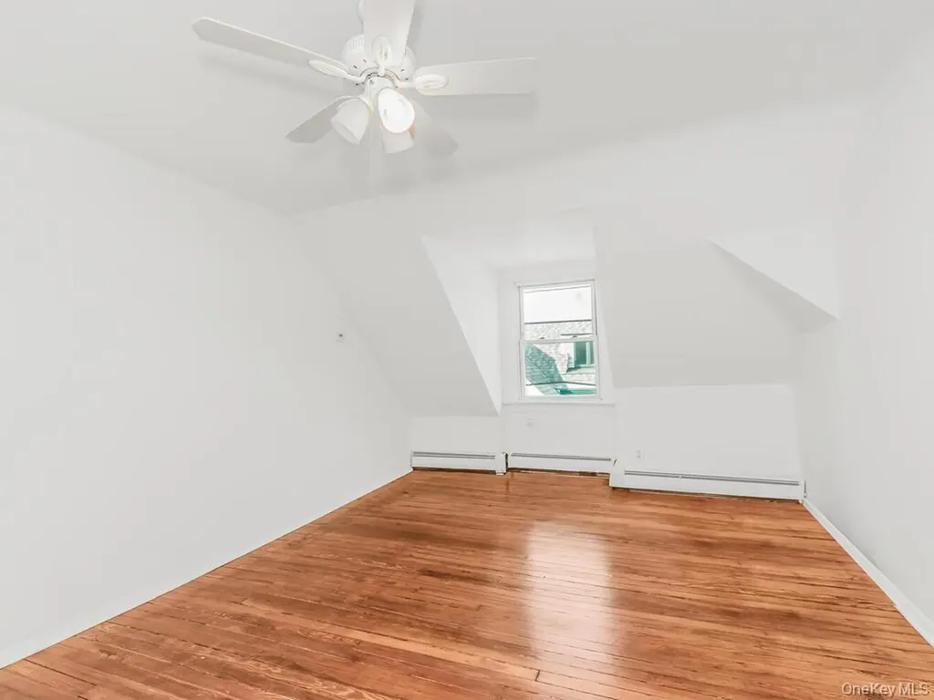 552 N Broadway Yonkers NY 10701