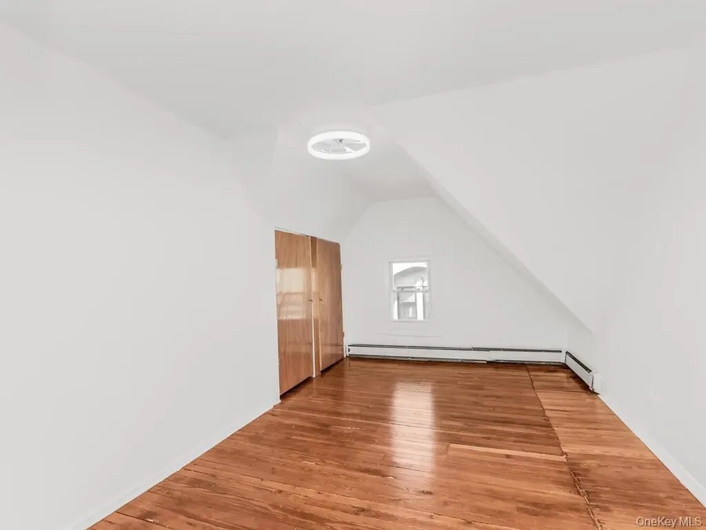 552 N Broadway Yonkers NY 10701