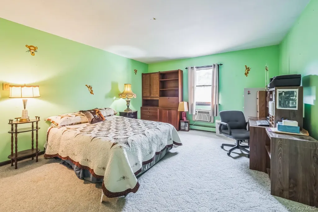 24 New Road Milton NY 12547