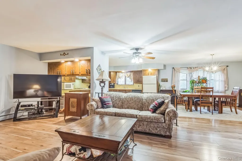 24 New Road Milton NY 12547