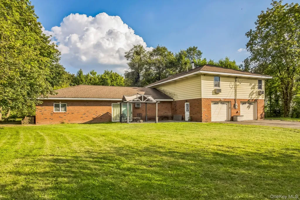 24 New Road Milton NY 12547