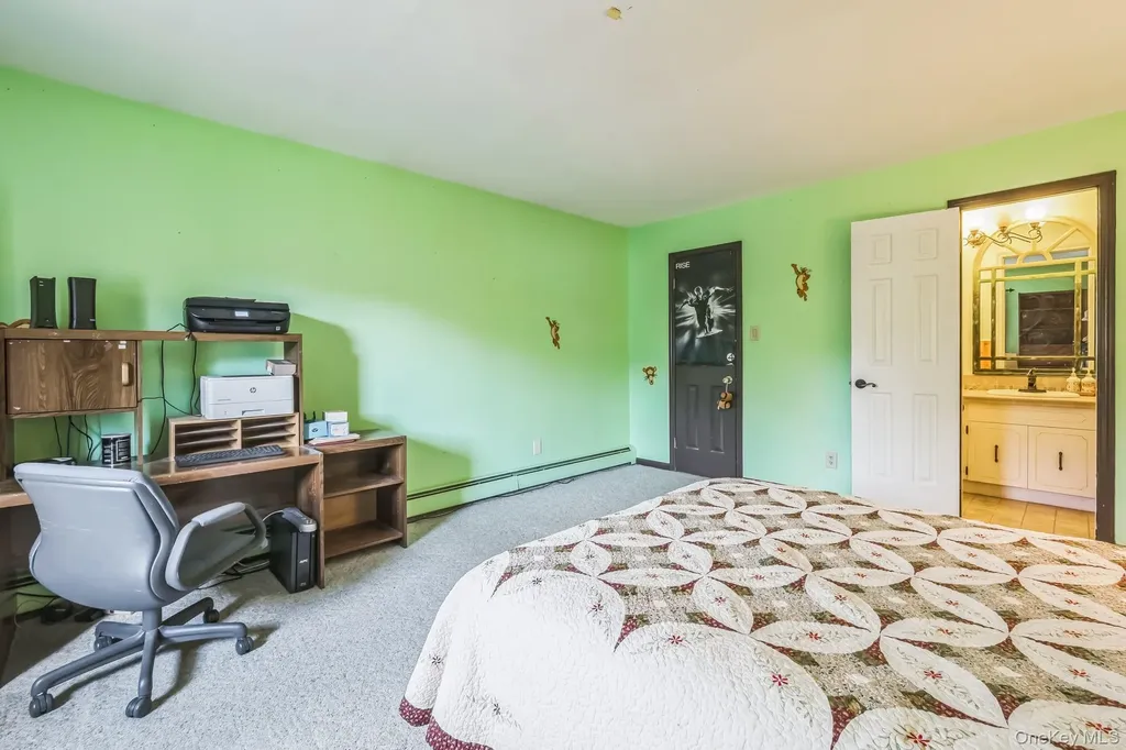 24 New Road Milton NY 12547