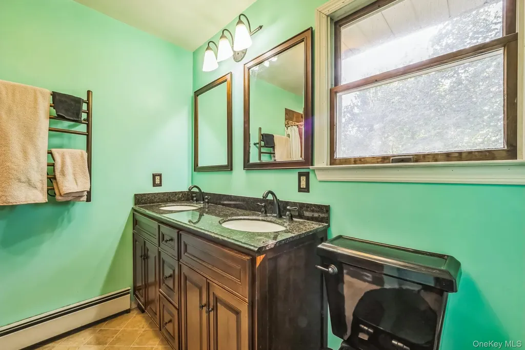 24 New Road Milton NY 12547