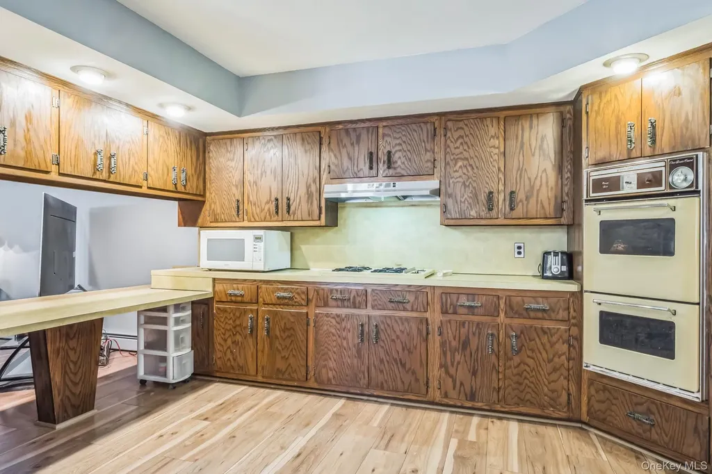 24 New Road Milton NY 12547