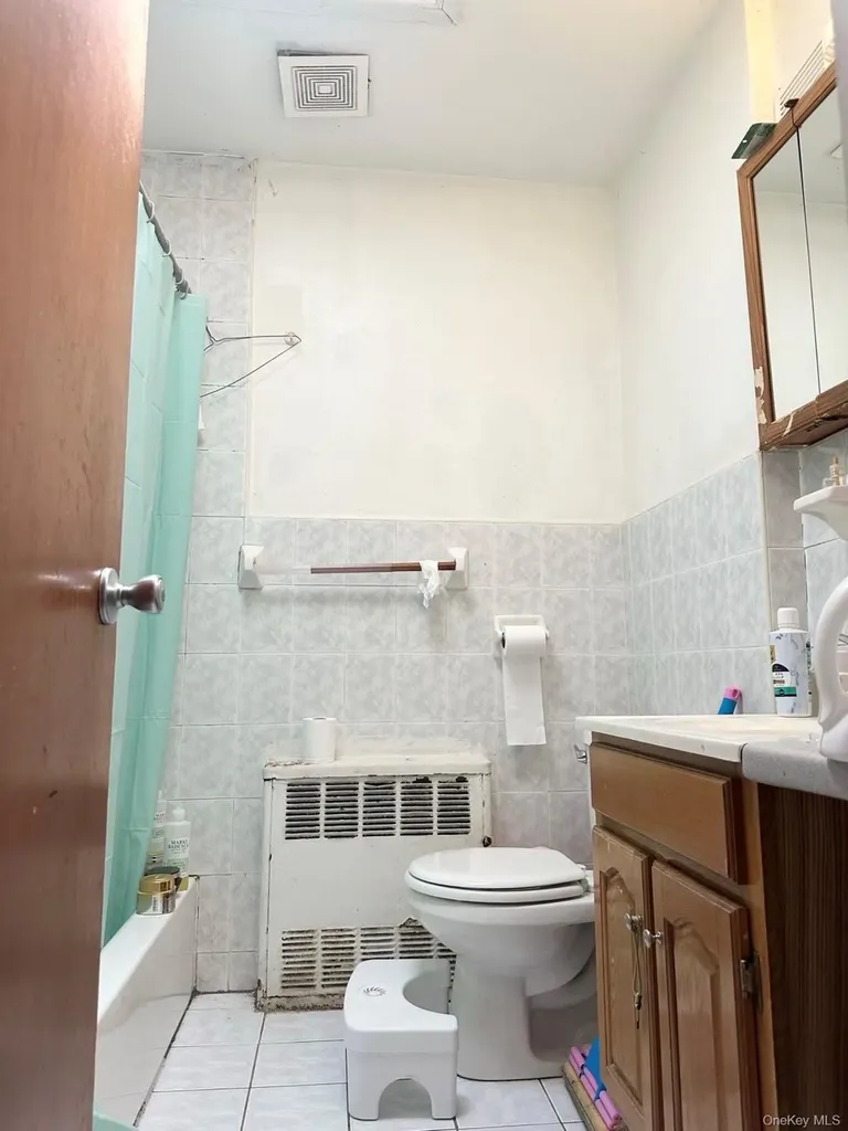 153-51 Horace Harding Expressway Flushing NY 11367