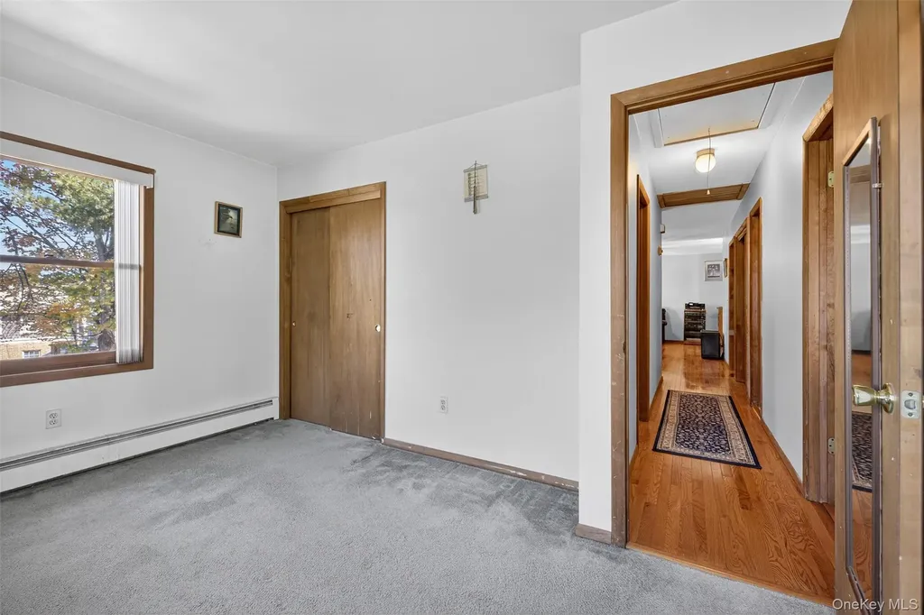 20 Cedar Lane New Windsor NY 12553