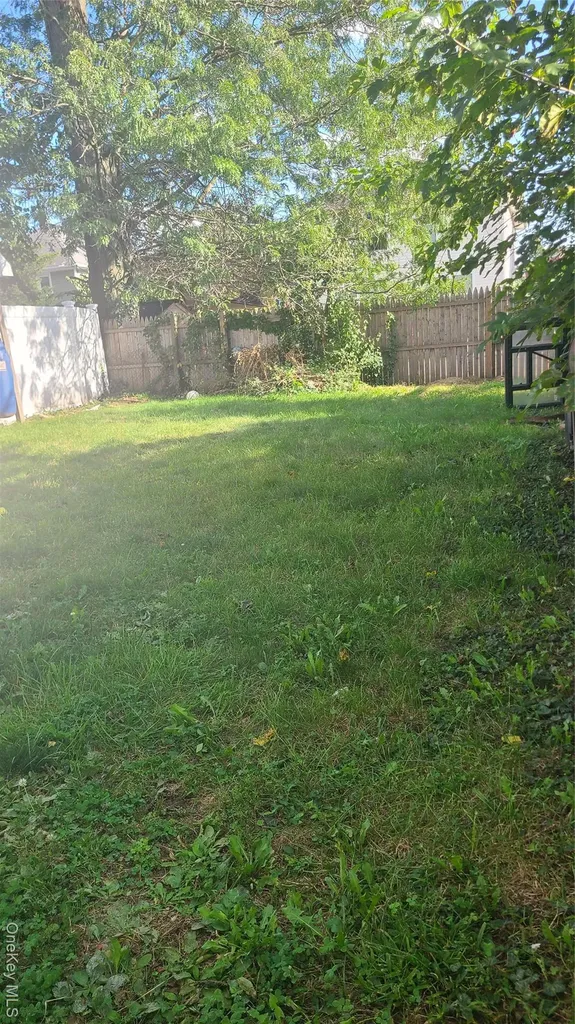 4 Duryea Place Hempstead NY 11550