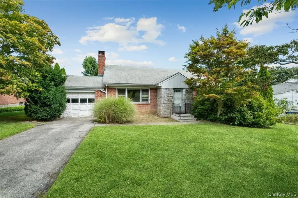 7 Fountain Drive Valhalla NY 10595