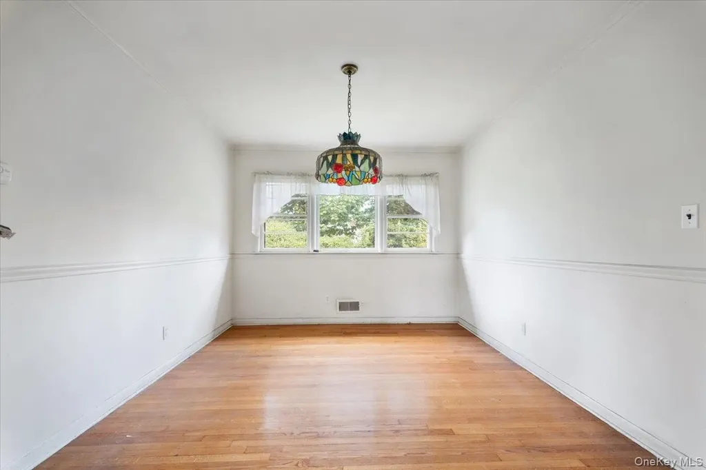 7 Fountain Drive Valhalla NY 10595