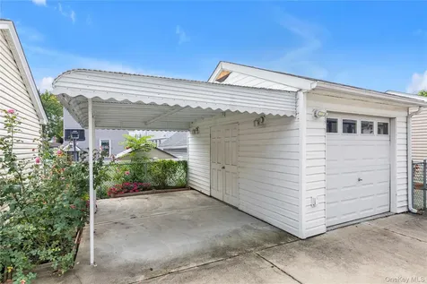 24432 90th Avenue Bellerose NY 11426