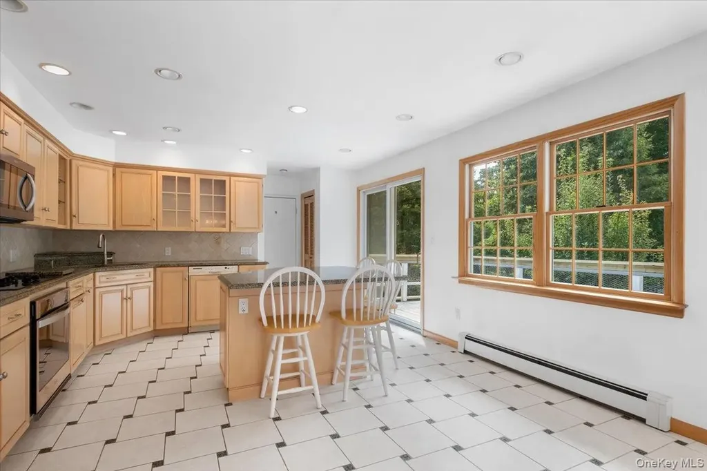 25 Park Drive Putnam Valley NY 10579