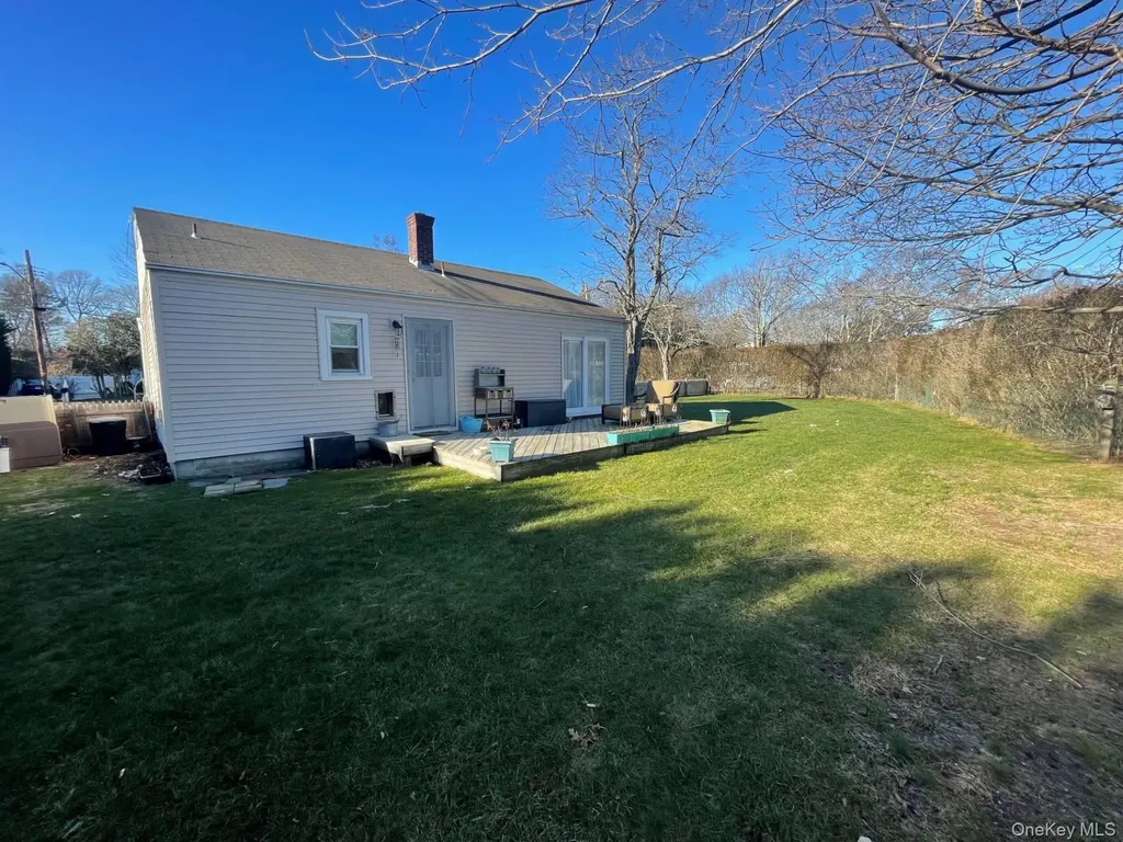 30 Maple Street Westhampton Beach NY 11978