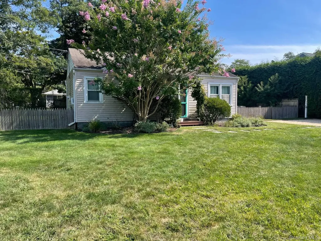 30 Maple Street Westhampton Beach NY 11978