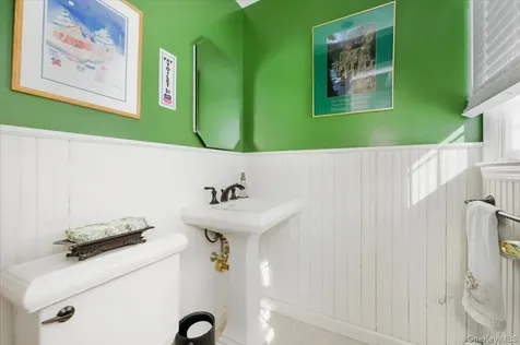 15 Lake Gilead Road Carmel NY 10512