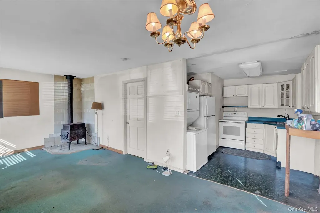 23 Furman Lane Patchogue NY 11772