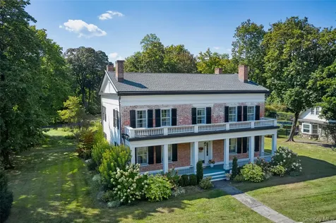 19 Orange Turnpike Sloatsburg NY 10974