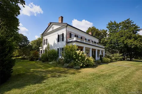 19 Orange Turnpike Sloatsburg NY 10974