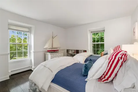 13 Kirby Lane Rye NY 10580