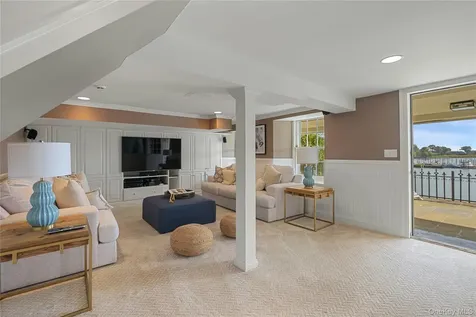 13 Kirby Lane Rye NY 10580