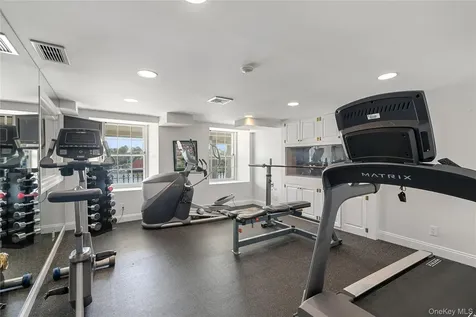 13 Kirby Lane Rye NY 10580